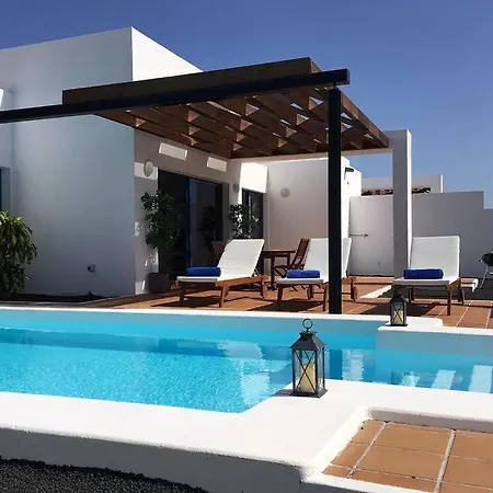 Vila Miramar A5 Heated Pool Wifi Air Conditioning Beautiful Views Playa Blanca (Lanzarote)